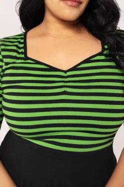 Hell Bunny Tops|Tops><noscript><img width=
